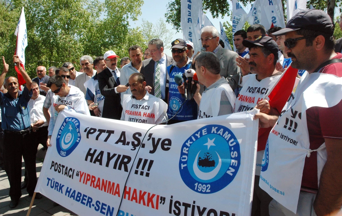 PTT A.Ş. Yasasını Protesto İçin 6 Günde Bursa\'dan Meclis\'e Yürüdü