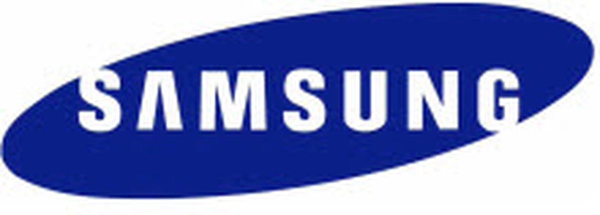 Şimdi de Galaxy S4 Zoom!