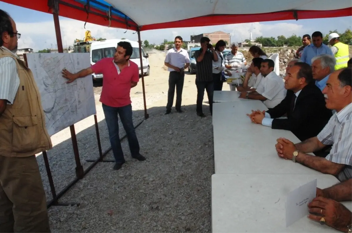 Sözlü ve Meclis Üyeleri Yağmur Suyu Şebekesi Çalışmalarını İnceledi