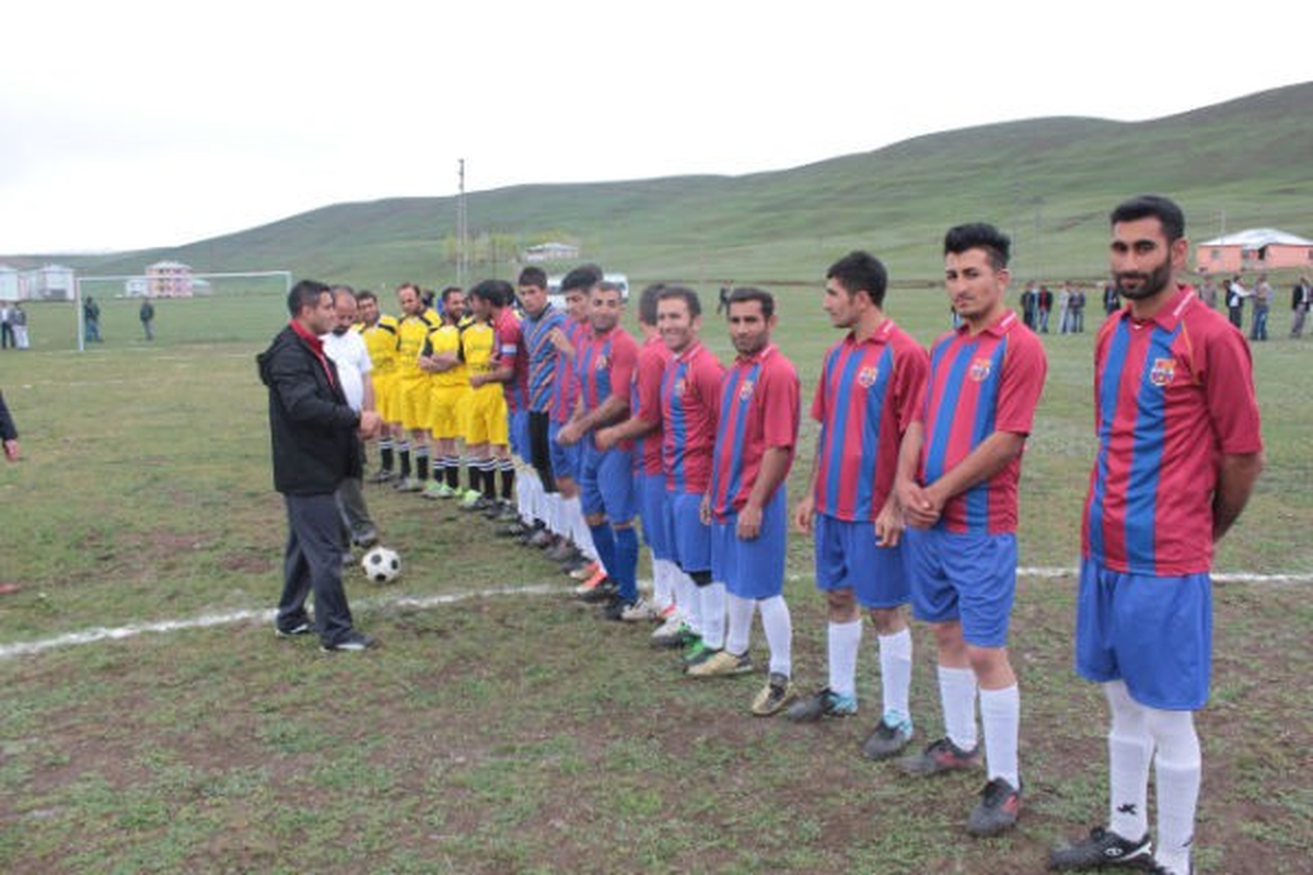 Tekman\'da Kaymakamlık Futbol Turnuvası Başladı