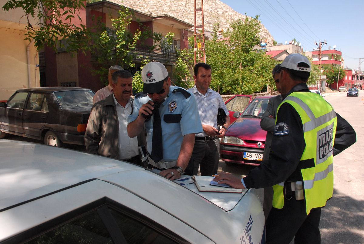 Trafik Haftası\'nda Sürücüler Uyarıldı