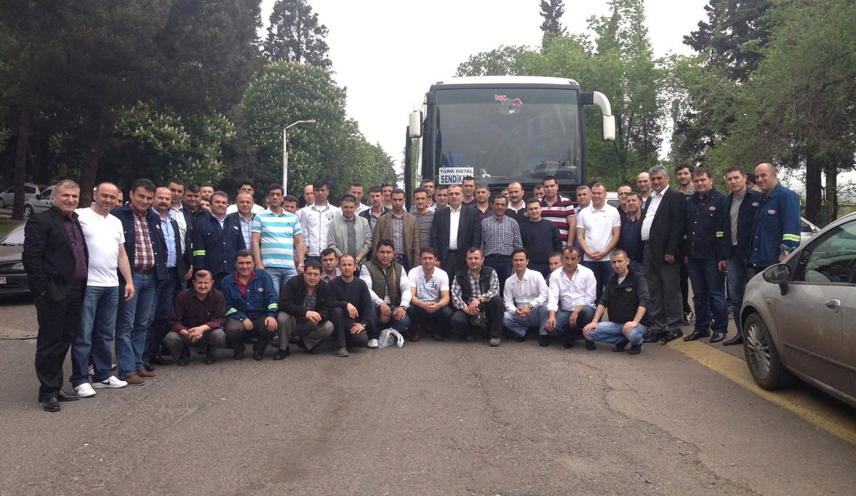 Türk Metal Sendikasi 45 Erdemir İşçisini Seminere Gönderdi