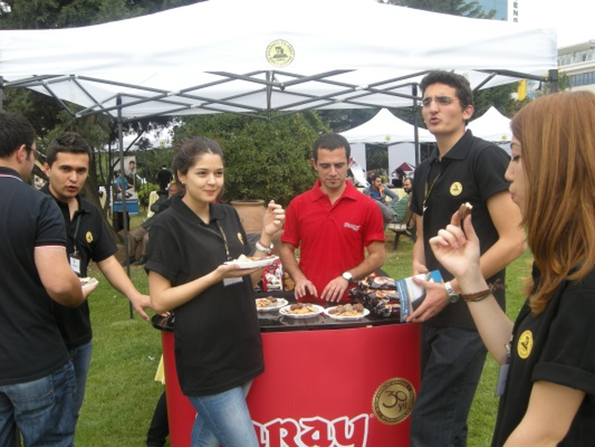 Üniversite Öğrencilerine Saray lezzeti