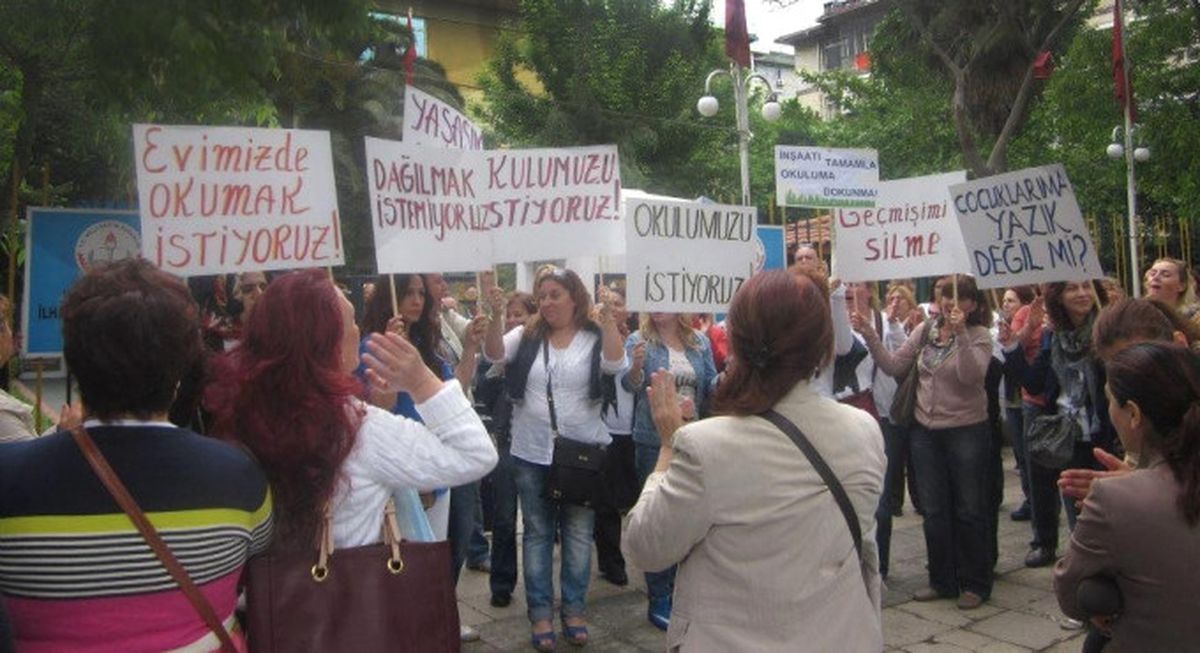 Veliler Okullarına Sahip Çıkıyor
