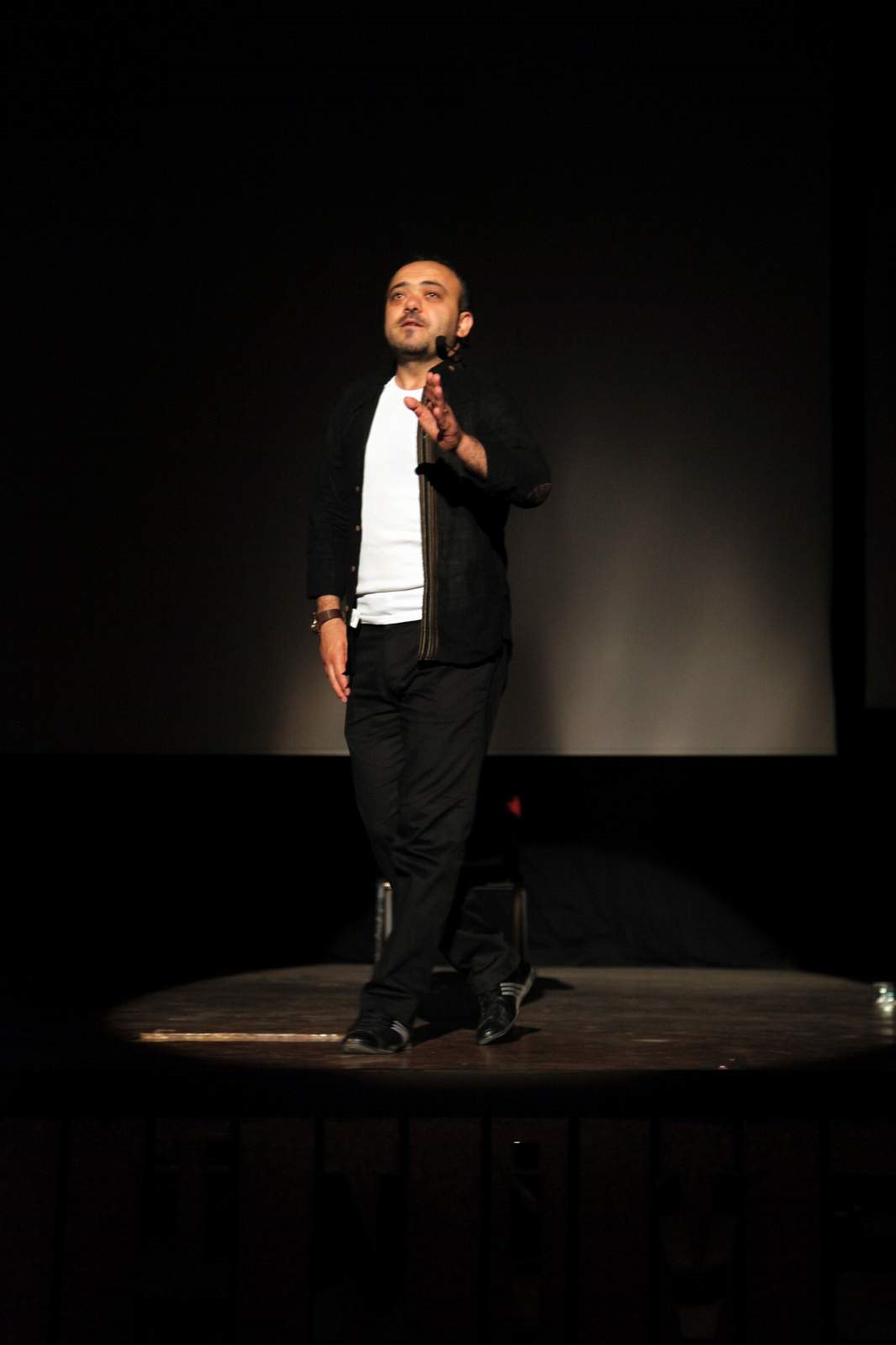 Yusuf Öztürk\'ten "Kampus Geyikleri"
