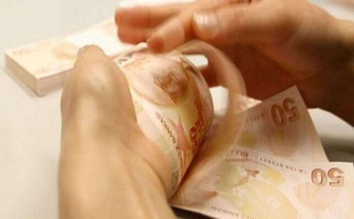 Bankacılık Kredi Hacmi 817 Milyar TL\'yi Aştı