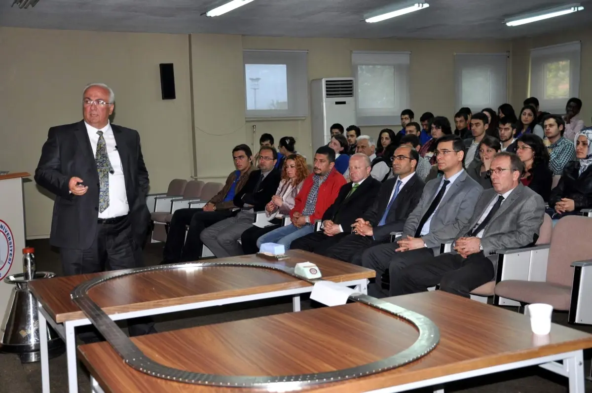 BEÜ'de Süperiletkenlik Konferansı