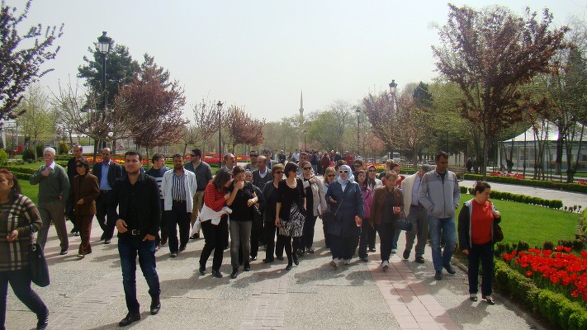 Büyükşehir Belediyesi Bahçıvan Yetiştiriyor