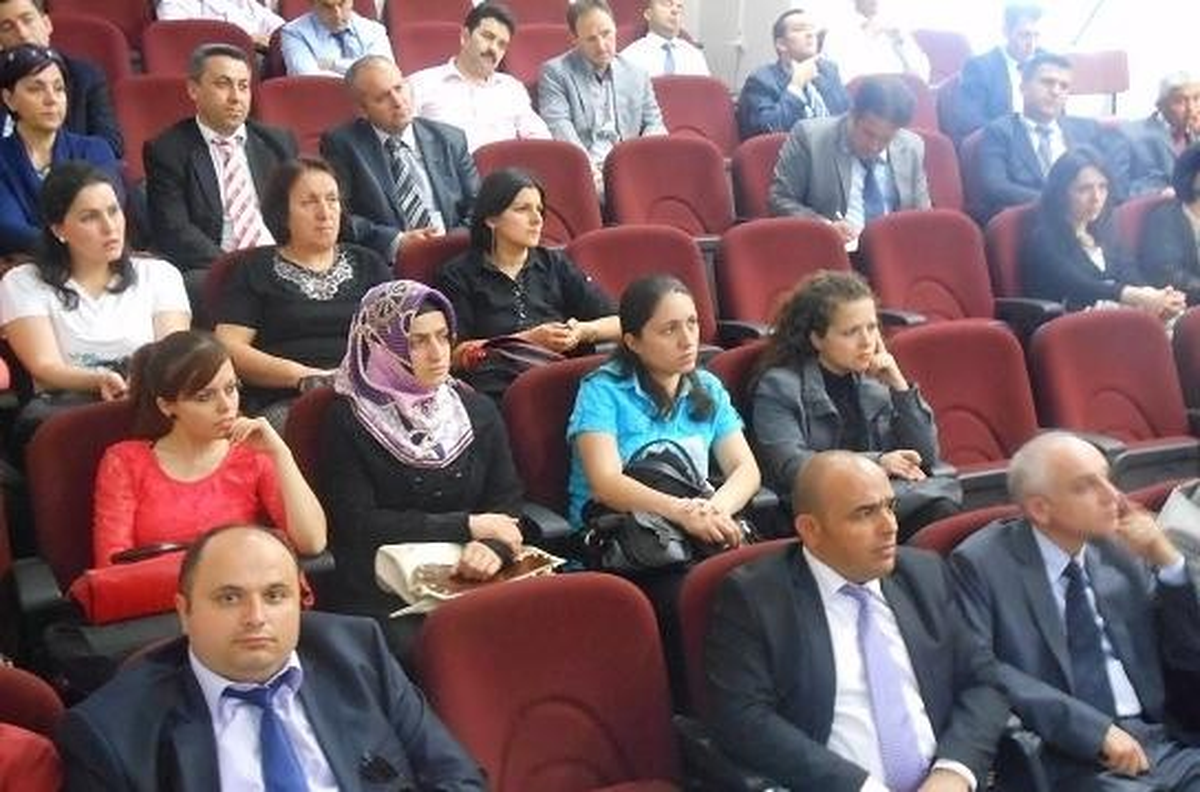 Çaycuma\'da Öğretmenlere Ağız ve Diş Sağlığı Semineri Verildi