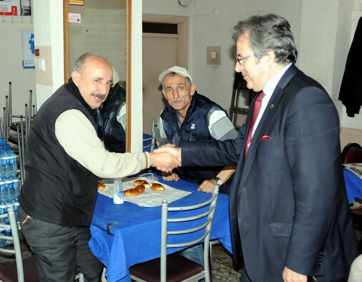 Çınarlı Mahallesi\'nde Yollar Onarılıyor