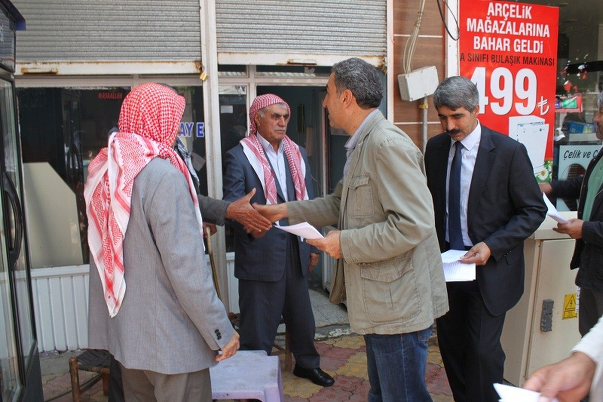 Demirtaş\'ın İdil Ziyareti İçin Broşür Dağıtıldı