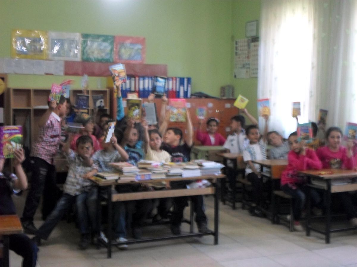 Gediz\'de Kitap Toplama Kampanyası