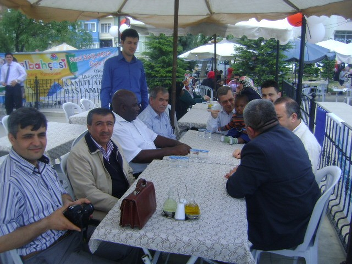 Geliri, Öğrenciler Yararına Kermes
