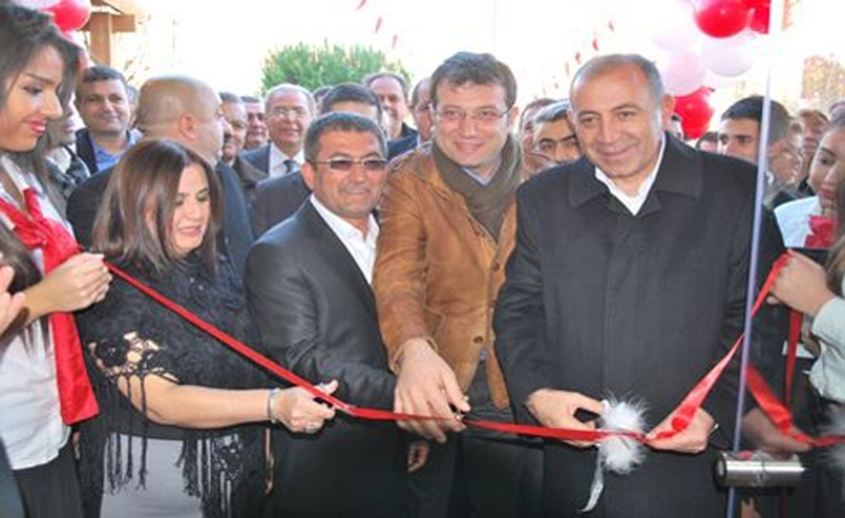 Gürsel Tekin, Beylikdüzü\'nde Vatandaşlarla Buluştu