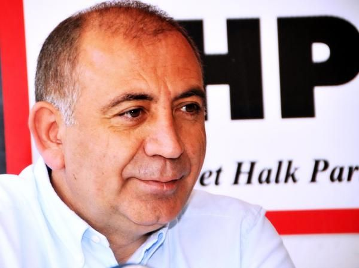 Gürsel Tekin\'den \'Yasa Tasarısı\' Yorumu