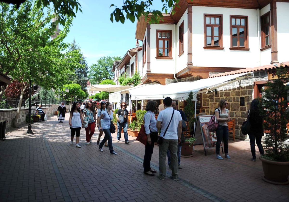 Hamamönü\'ne Turist Akını