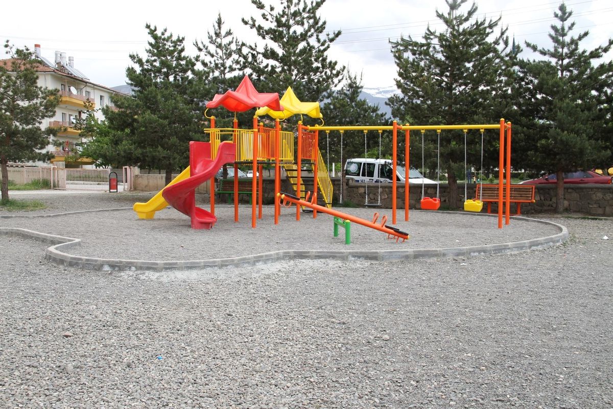 Her Okul Bahçesi Park Oluyor