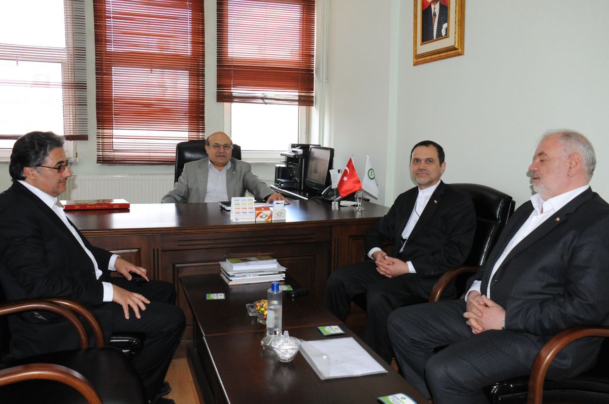 İran Erzurum Başkonsolosu Kılıçhan\'dan Iğdır Üniversitesi\'ne Ziyaret