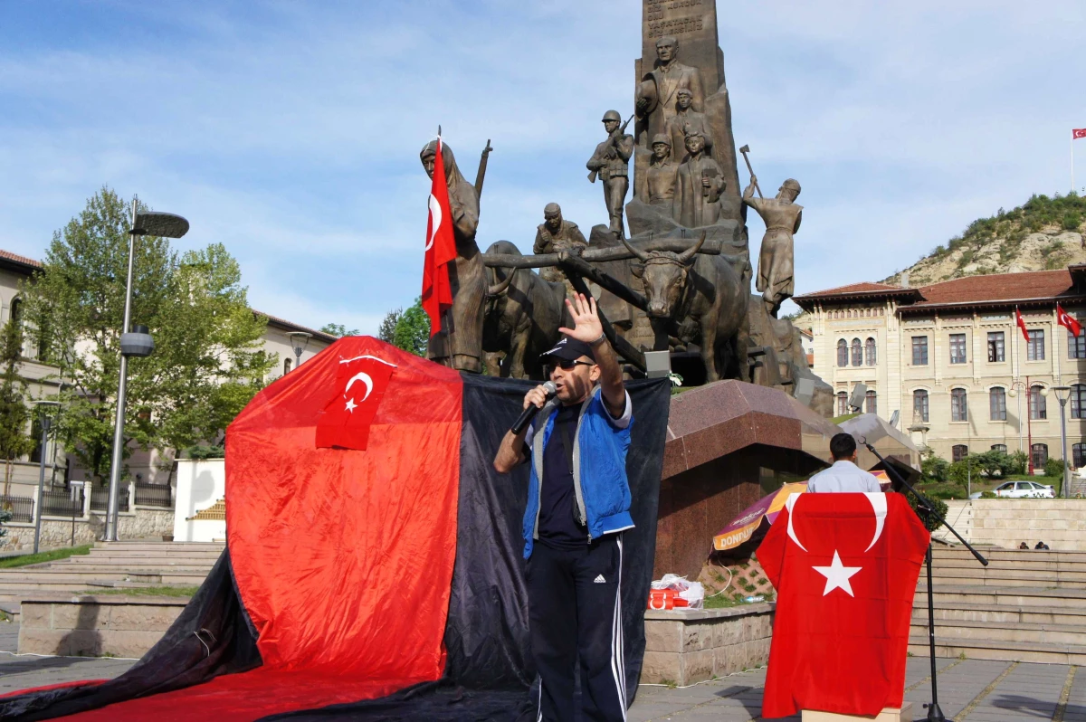 Kastamonuspor Taraftarları, Düşen Takımlarına Ateş Püskürdü