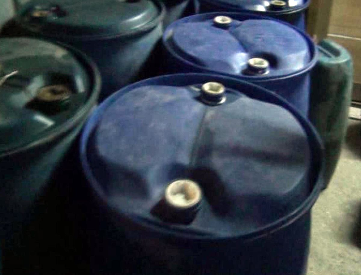 Mersin\'de 4 Bin 500 Litre Kaçak Akaryakıt Ele Geçirildi