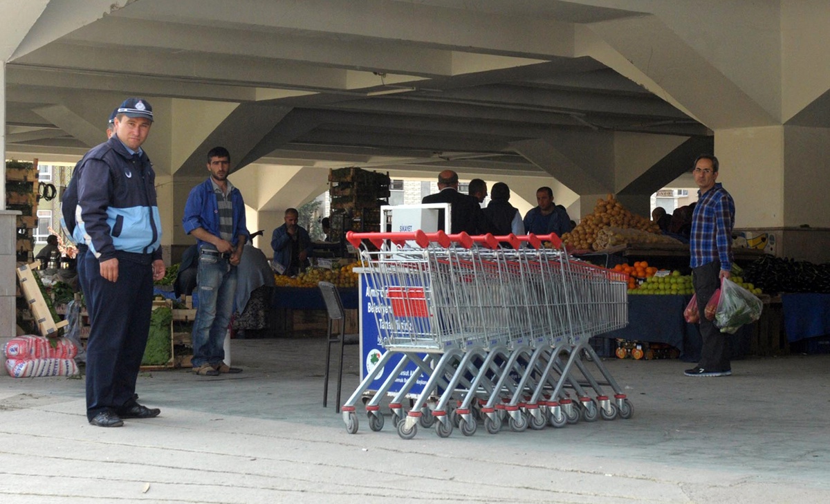 Pazarlarda Vatandaşın Beli Bükülmeyecek