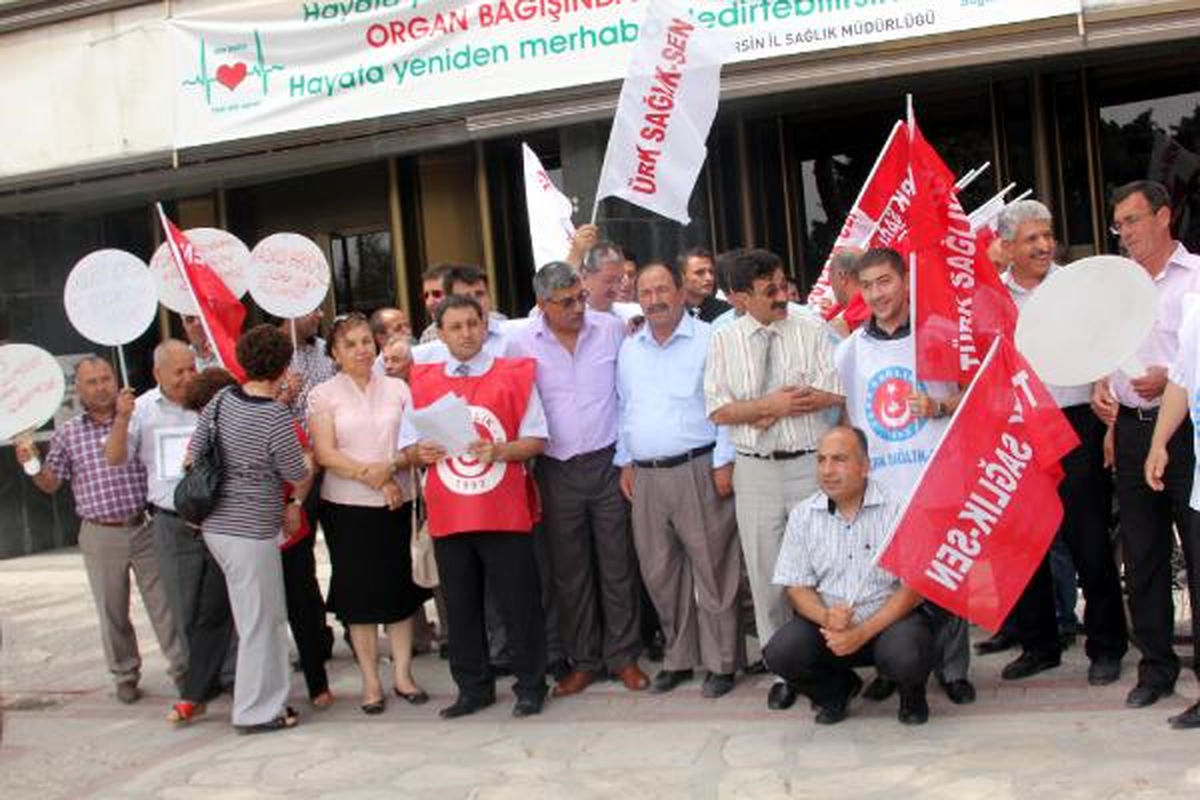 Sağlıkçıların Kadro Tepkisi