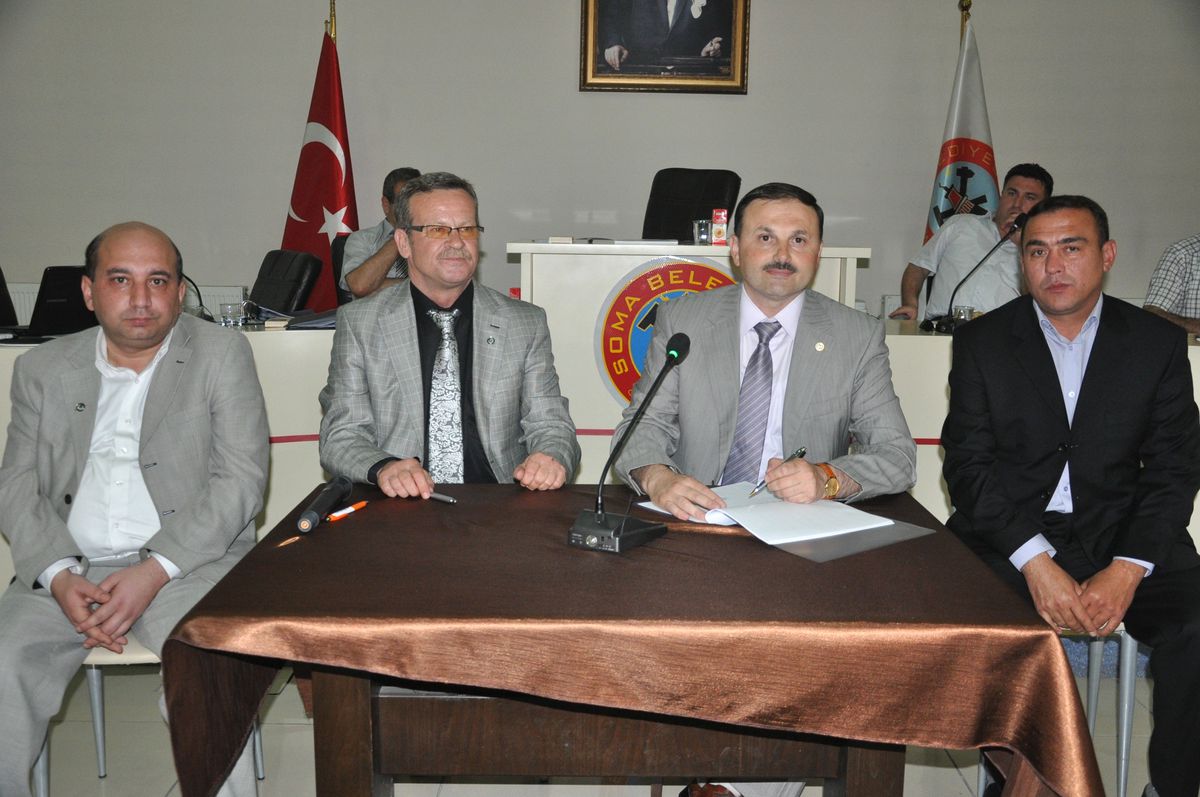Soma Belediyesi\'nde Toplu İş Sözleşmeleri İmzalandı