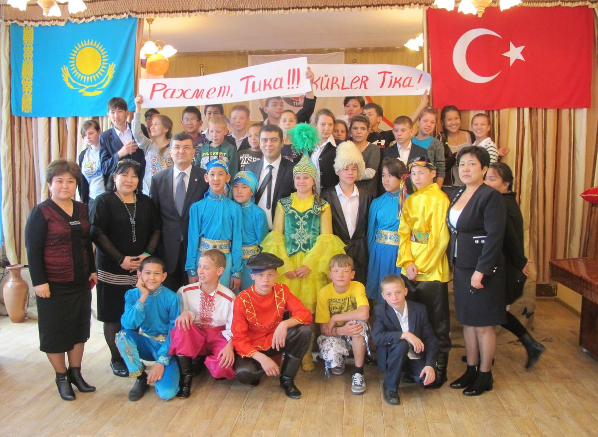 Tika\'dan Kazakistan\'daki Kimsesiz Çocuklar Yatılı Okulu\'na Malzeme ve Ekipman Desteği