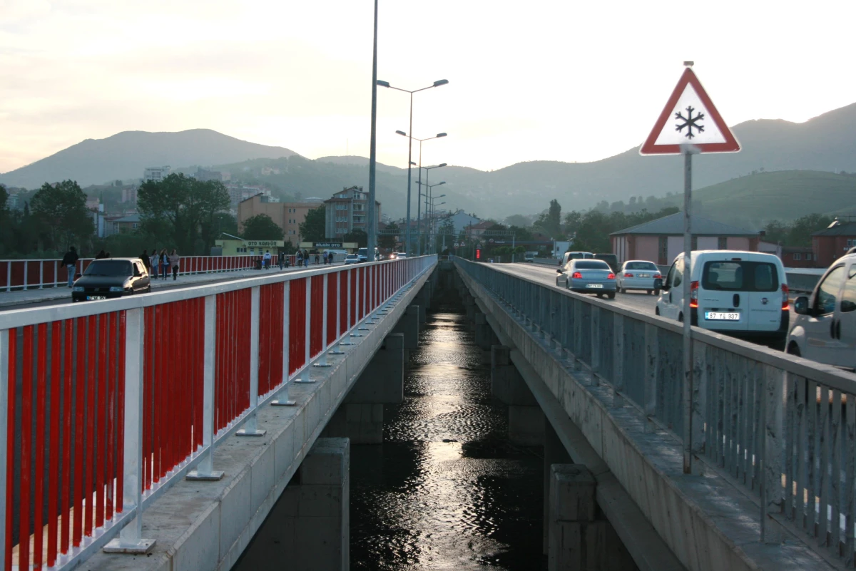 Trafiğe Açılan Yeni Köprüde, Yarın Açılış Programı Düzenlenecek