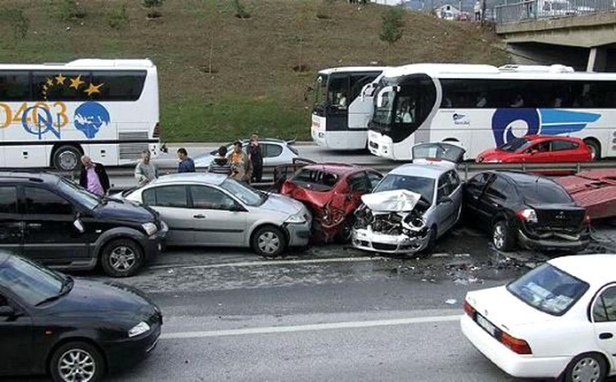 Trafik Kazaları Savaştan Beter