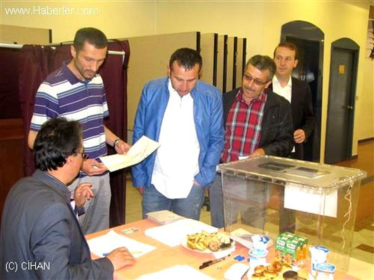 Ünye Ticaret Borsası\'nda Seçim