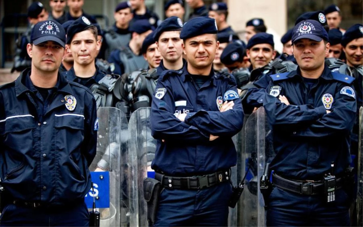 Van Polisi "Farsça" Öğreniyor