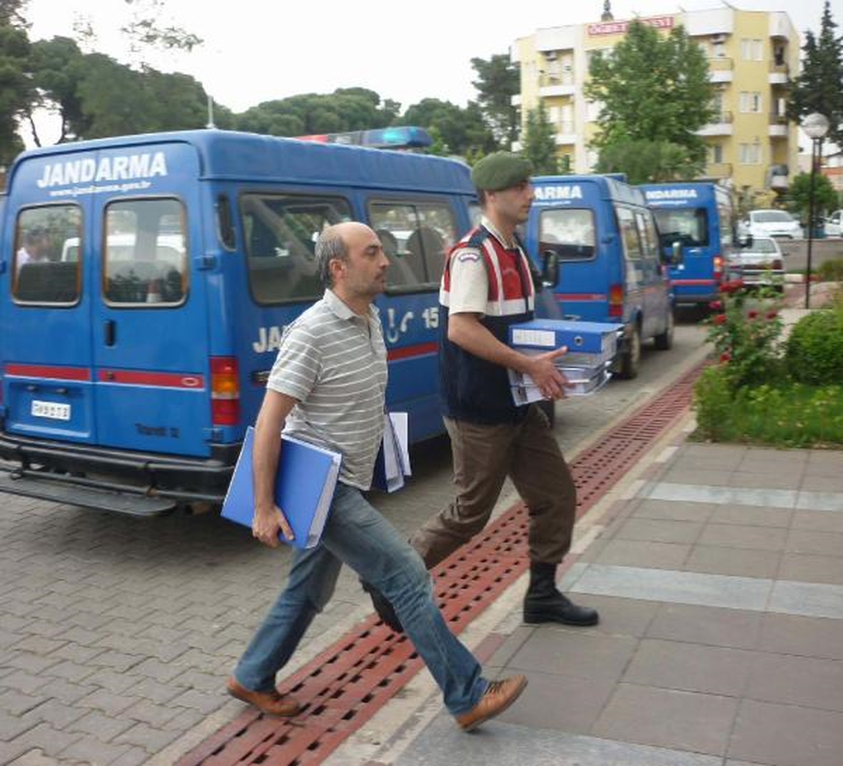 20 Milyonluk Kredi Kartı Vurgununa 13 Gözaltı