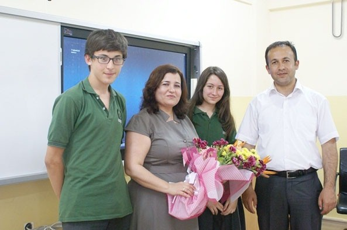 Akhisar Sağlık Müdürü Dr. Köksal, Fen Lisesi\'nde Tıp Eğitimini Anlattı