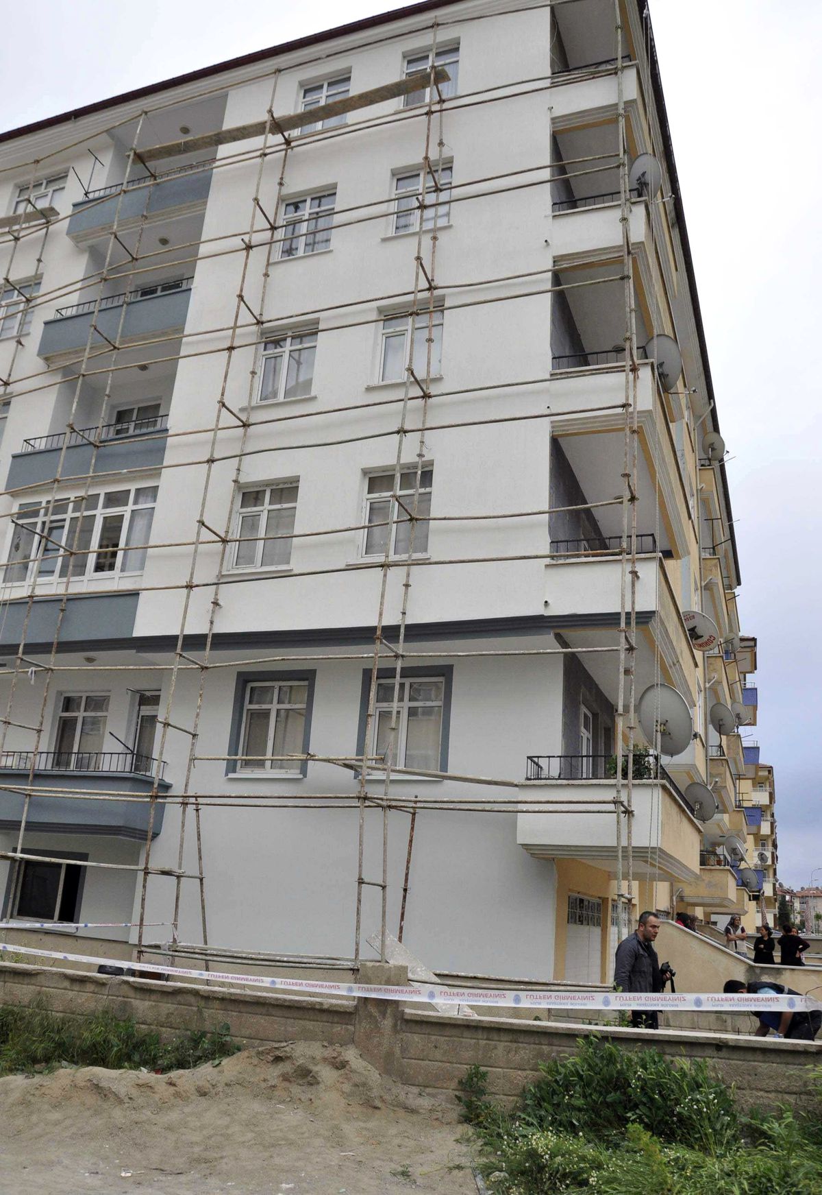 Akşehir\'de İnşaattan Düşen İşçi Hayatını Kaybetti