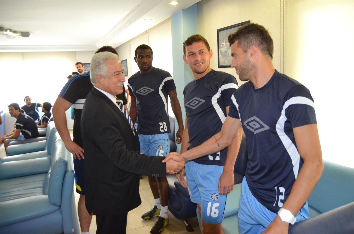 Aldırmaz\'dan Adana Demirspor\'a Moral Ziyareti