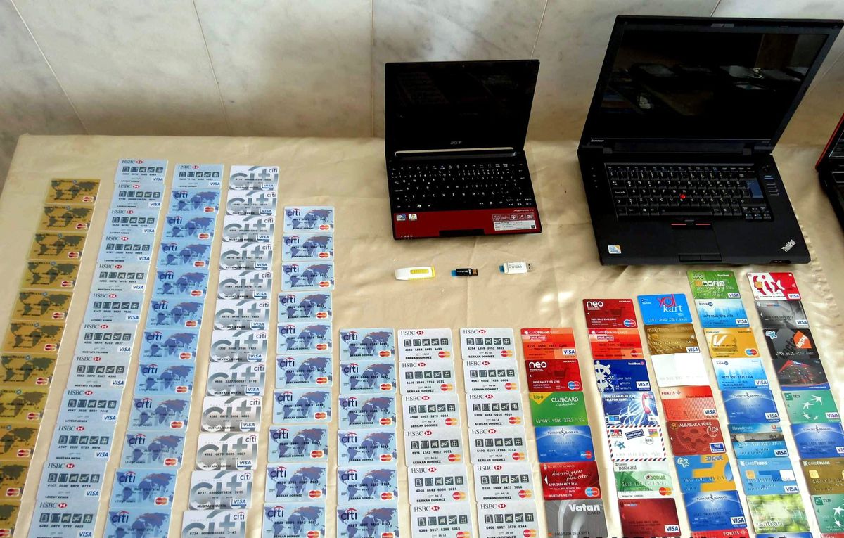 Aydın\'da Uluslararası Kart Çetesine Darbe