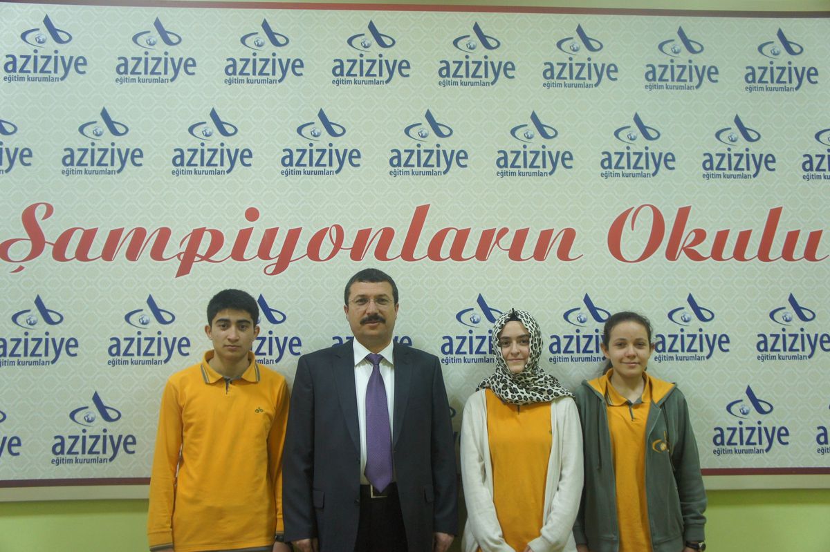 Aziziye\'den Çifte Başarı