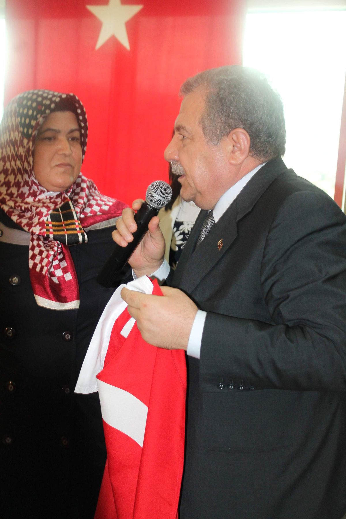 Bakan Güler Şehit Aileleri ile Bir Araya Geldi