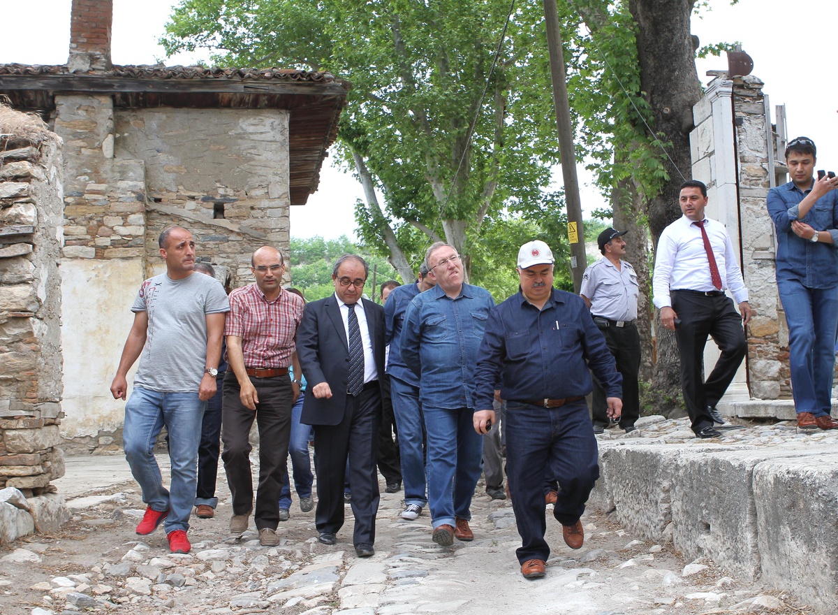 Bakan Yardımcısı Kömür Sahalarını İnceliyor