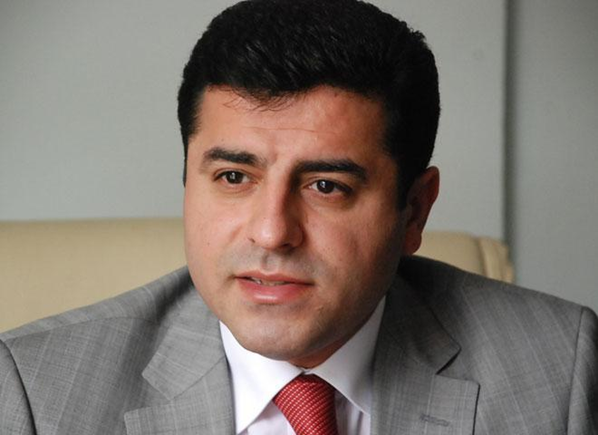 BDP Genel Başkanı Demirtaş, Şırnak\'ta."Güçlü Sermayesi Olan Kürt İş Adamları Var, Artık Görev Aynı...
