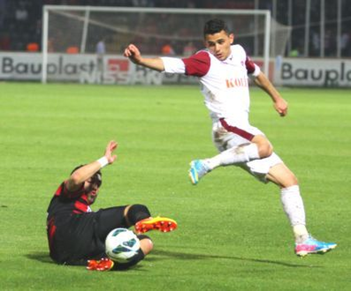 Bir Puanla Yetindiler