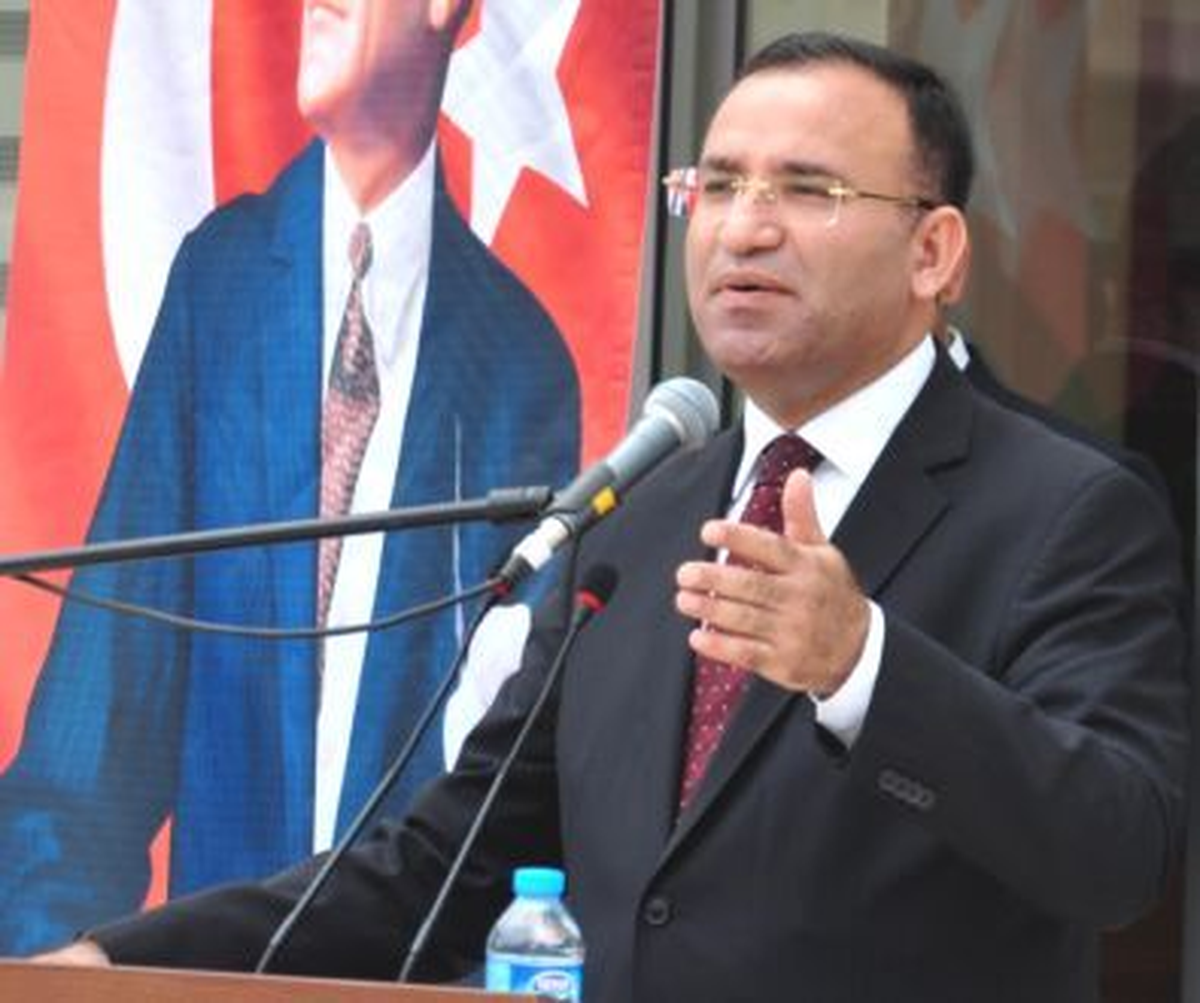 Bozdağ: "Camiler Boşalmış Müezzinsiz Kalmıştı"