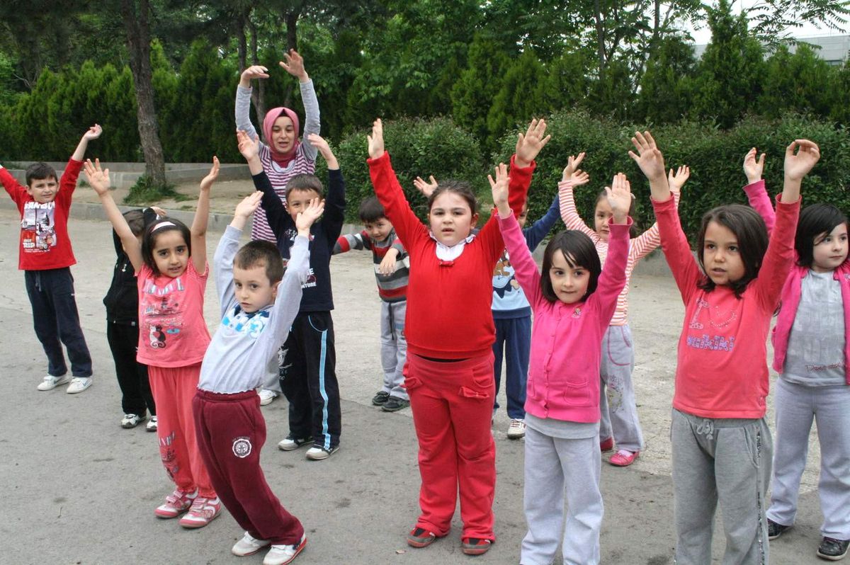 Bursa\'da Öğrenciler Sağlık İçin Hareket Etti
