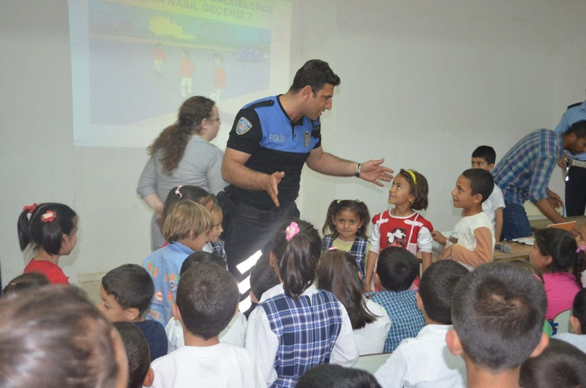 Ceylanpınar\'da Polis Haftası Etkinlikleri