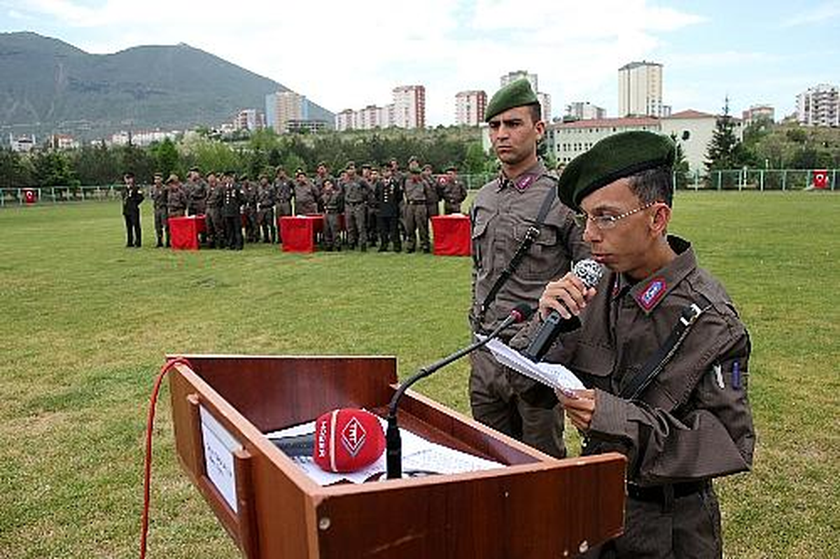 Engelli Gençler Asker Olmanın Sevincini Yaşadı