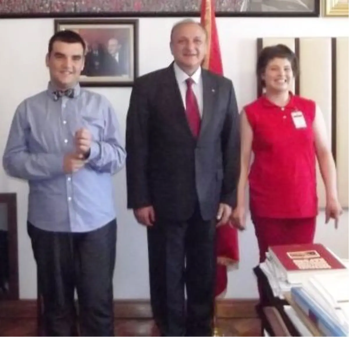 Engellilerden Bahçeli\'ye ve Kılıçdaroğlu\'na Ziyaret