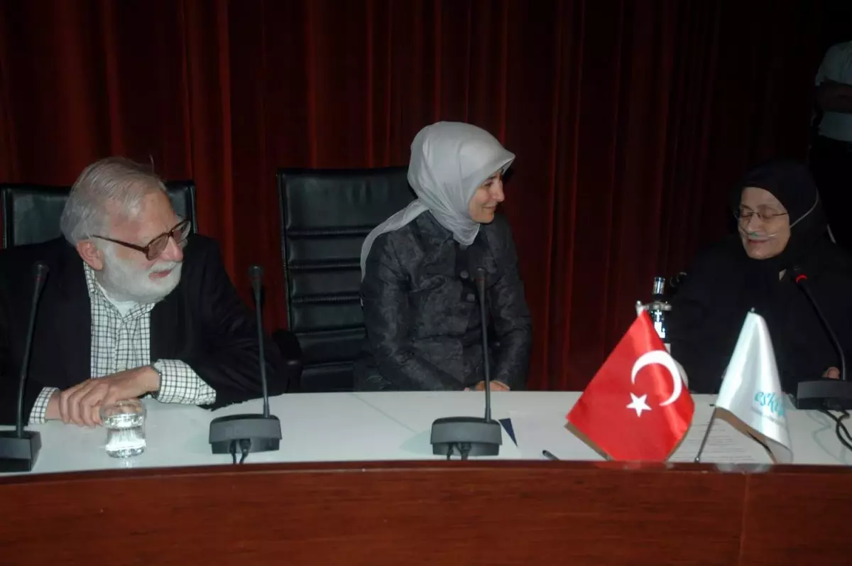 Eskişehir\'de Şahver Çelikoğlu\'na Saygı Gecesi