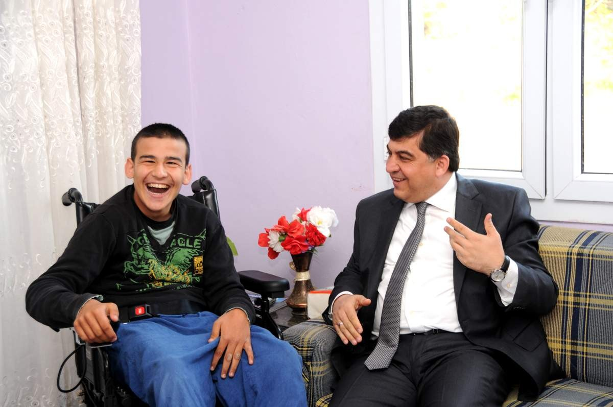 Fadıloğlu\'ndan Engelliler Haftası Mesajı