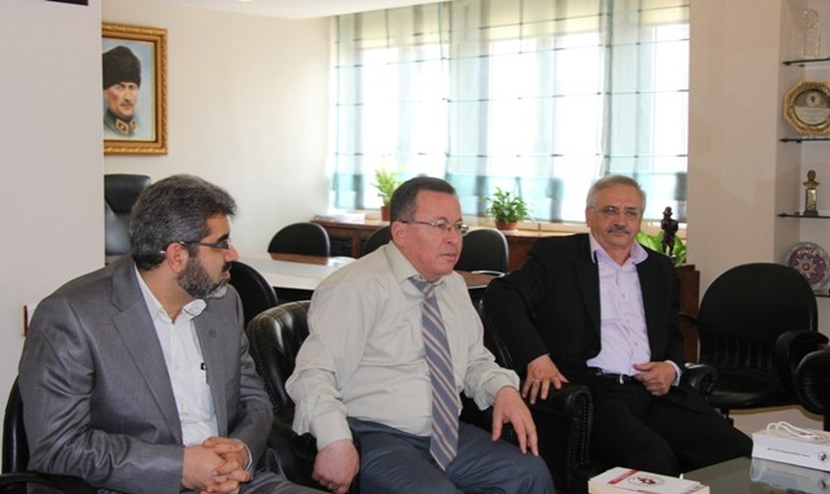 Medya Etik Konseyi Başkanı Esendir'den Başkan Vekili Akın'a Ziyaret